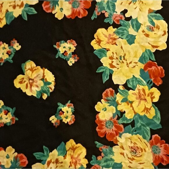 Vintage Oscar De La Renta Floral 31" Square Silk Scarf - Picture 5 of 6